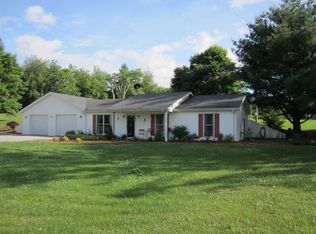 454 Whitlock Rd, Campbellsville, KY 42718