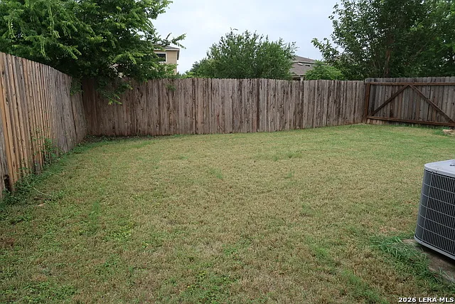 10018 Southern Sun — Photo 25