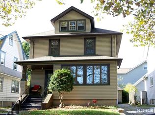 196 Feronia Way, Rutherford, NJ 07070