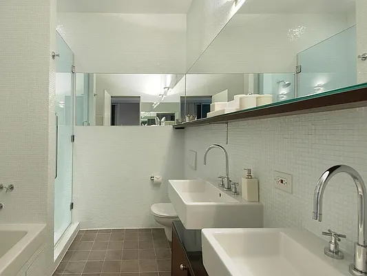 Rented by Sotheby's International Realty | media 23