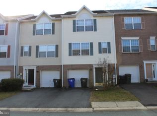63 Highland Cir, Newark, DE 19713