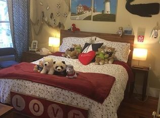 9 Waldo St #1, Somerville, MA 02143
