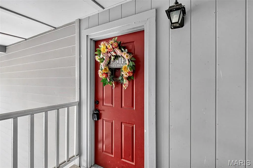 2 bed, 2.0 bath, 868 sqft, $1,600 — Photo 3