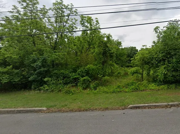 1676 Larkin Rd, Upper Chichester, PA 19061