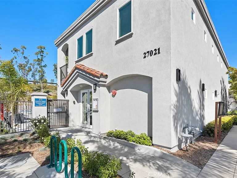75 Parrell Ave — Photo 30