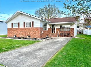 3102 Parrish Ave, Point Pleasant, WV 25550