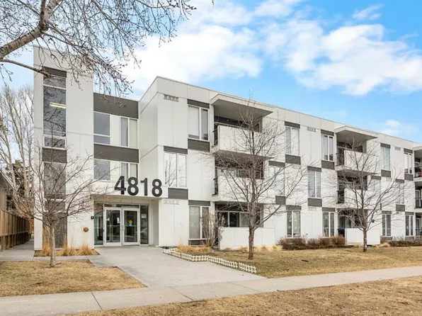 4818 S Varsity Dr NW #208, Calgary, AB T3A 1A3