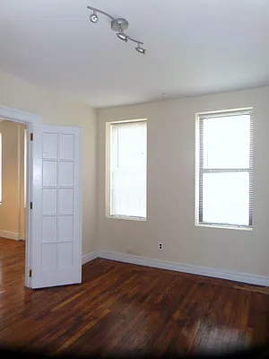 Rented by Vassiliou Group | media 28