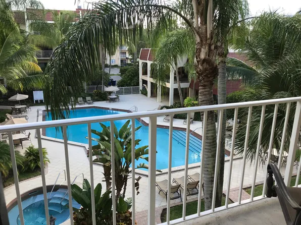 9301 SW 92nd Ave APT B313, Miami, FL 33176
