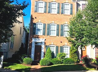 7 Webster Hill Ct, Clarksburg, MD