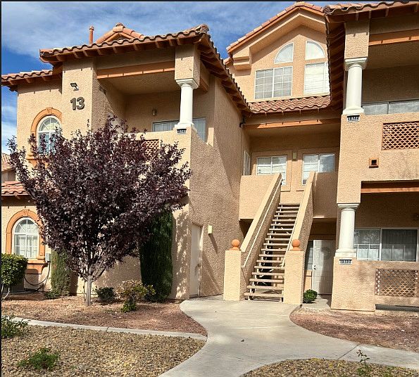 1st image of 2925 Wigwam Pkwy APT 1323