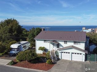 1835 W 4th St, Port Angeles, WA