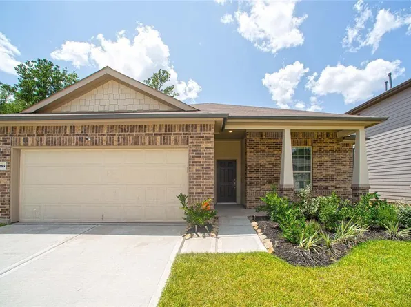 4252 Pine Still Rd, Conroe, TX 77304