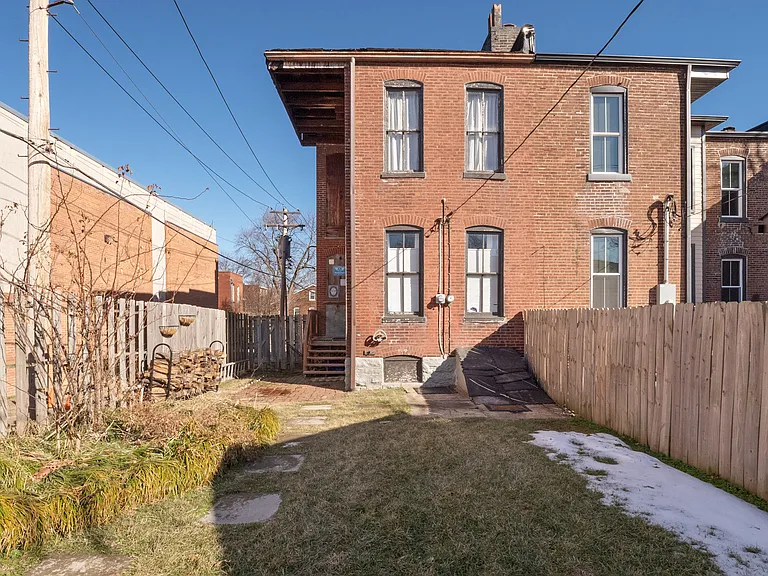 3213 Indiana Ave — Photo 20