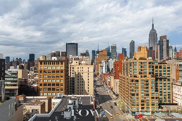 Sold by Town Residential | media 26