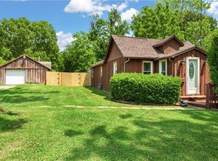 5409 Rinker Rd, Kansas City, MO 64129