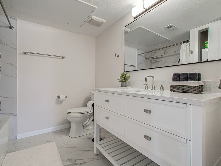 845 Augusta Dr #44 — Photo 15