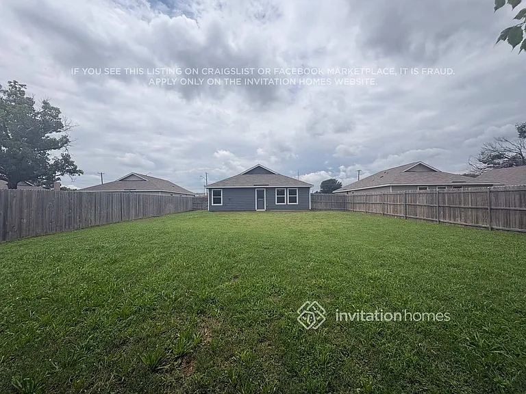 1320 Haymarket Rd — Photo 16