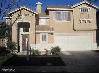 944 Palermo Ln, Corona, CA