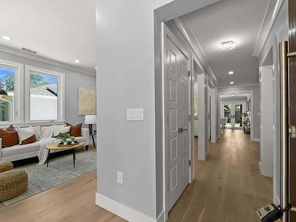 5th image of 1222 Hermosa Way