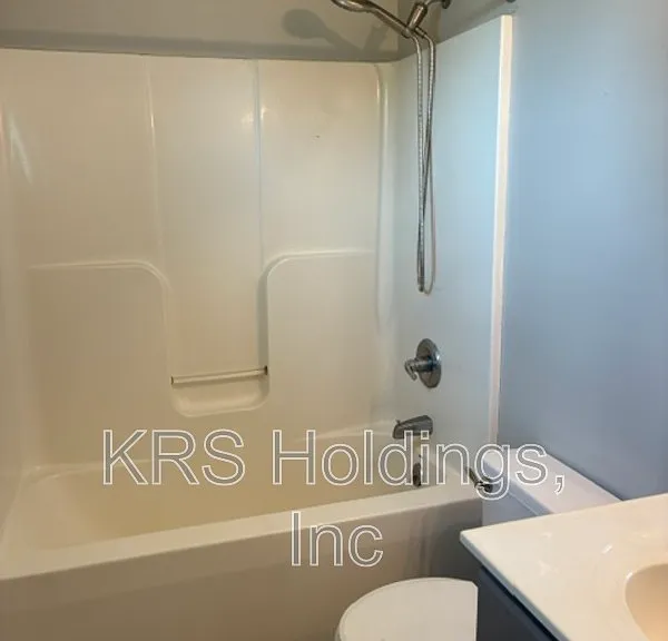 303 Joyce Dr — Photo 22