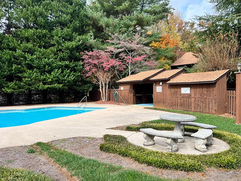 137 Cedar Lake Trl — Photo 13