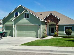 1062 Sirron Ave, Richland, WA