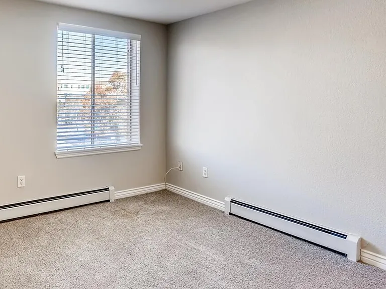 1833 N Williams St #406 — Photo 6