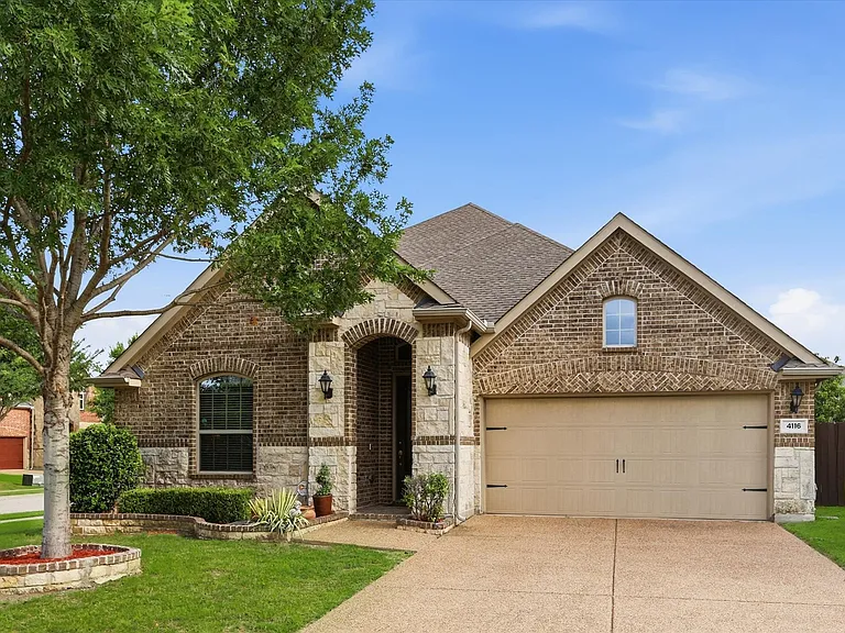 4116 Onyx Way — Photo 1