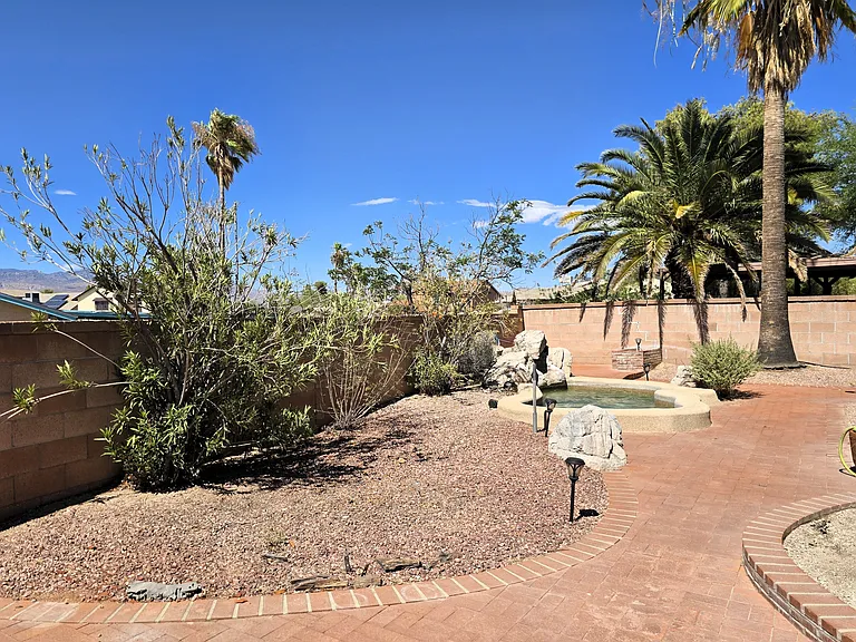 10151 E Karen Pl — Photo 28
