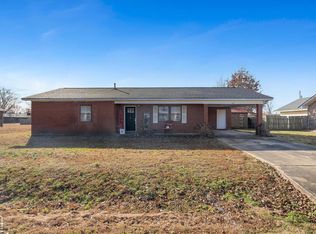 1603 Jay St, Walnut Ridge, AR 72476