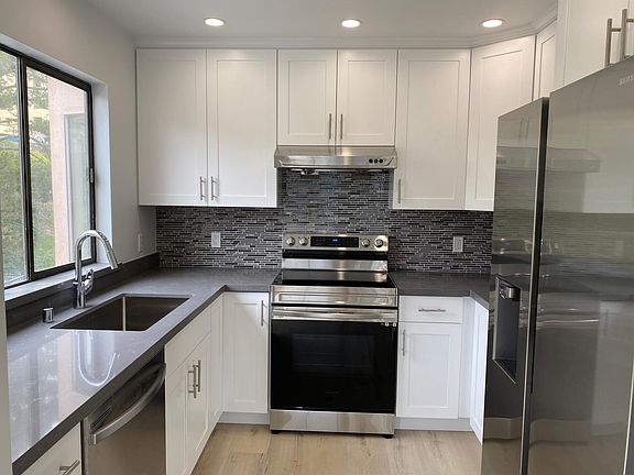 3rd image of 4345 Clement St