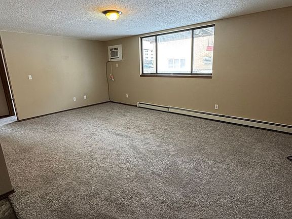 4th image of 1011 S 3rd St APT 13