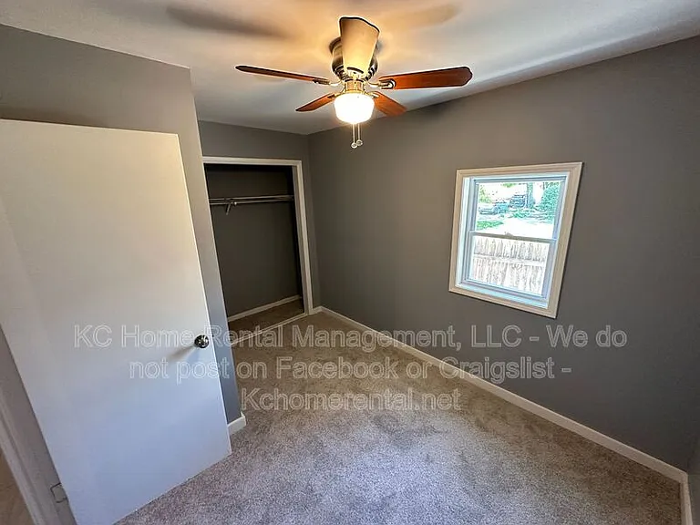 1648 Jefferson St — Photo 13