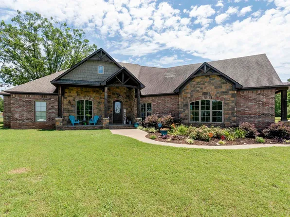 24 Rocky Rd, Greenbrier, AR 72058