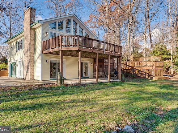 3rd image of 22891 Piney Wood Cir