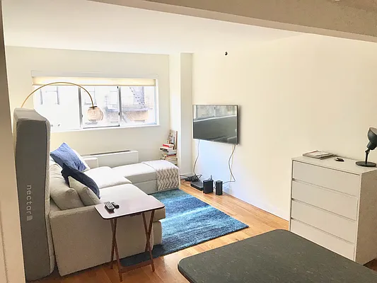 Rented by Jeffrey Mosczyc, LREB | media 24