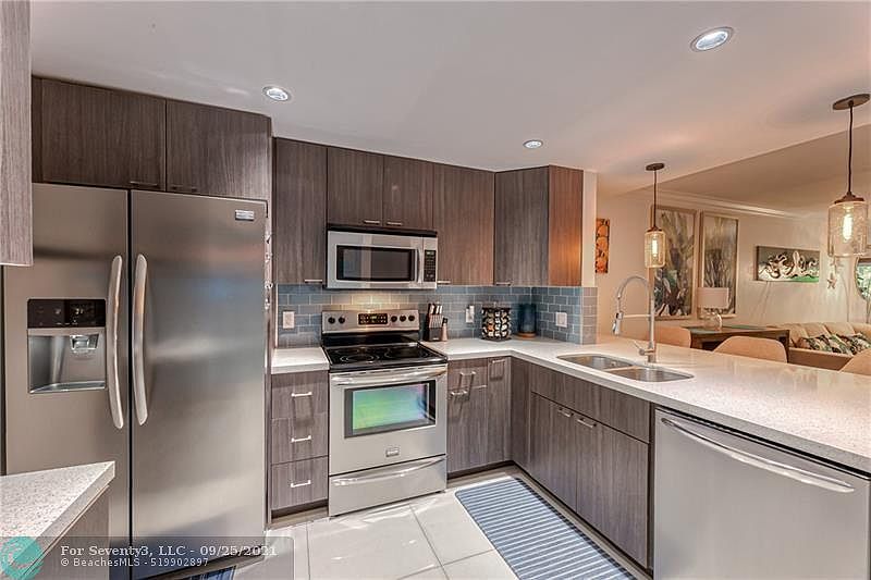 1st image of 2450 NE 15th Ave APT 105
