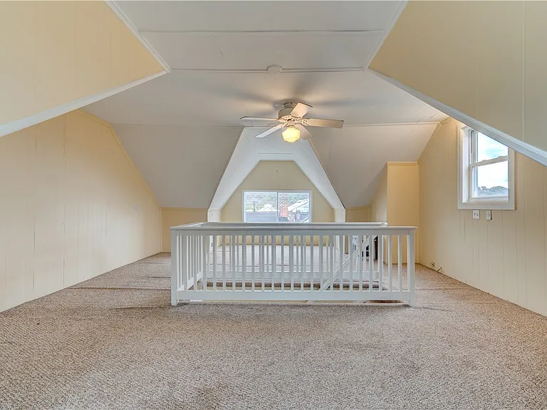 5264 Dresden Way — Photo 11