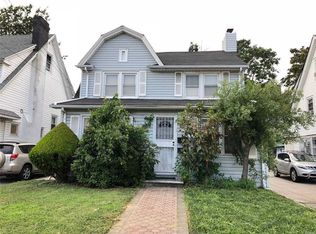 14625 Georgia Rd, Flushing, NY 11355