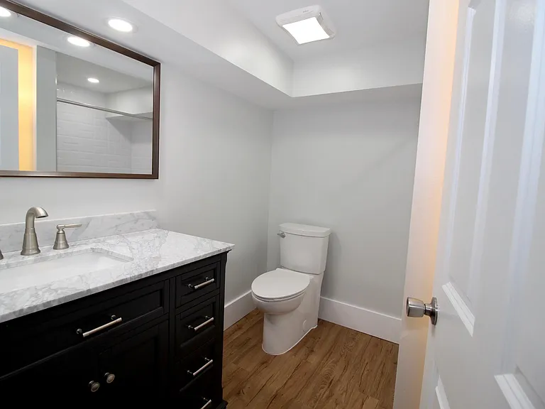 6841 Buckingham Pl — Photo 13