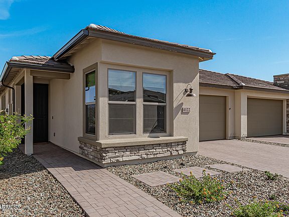 2nd image of 4122 DESERT MOON Drive