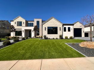 687 E Chloe Ln, Washington, UT 84780