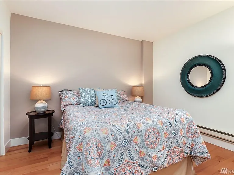2911 2nd Ave #205 — Photo 5