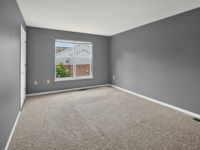 2991 Holborn Cir — Photo 33