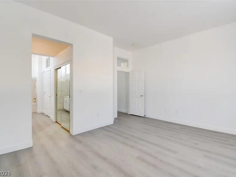 10800 Mission Lakes Ave — Photo 23