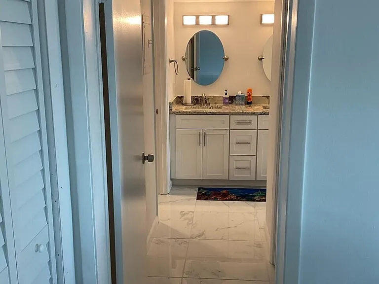 100 Silver Beach Ave #420 — Photo 11