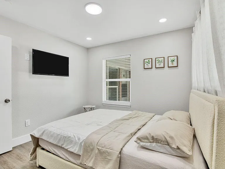 1703 Ansbury Dr — Photo 17
