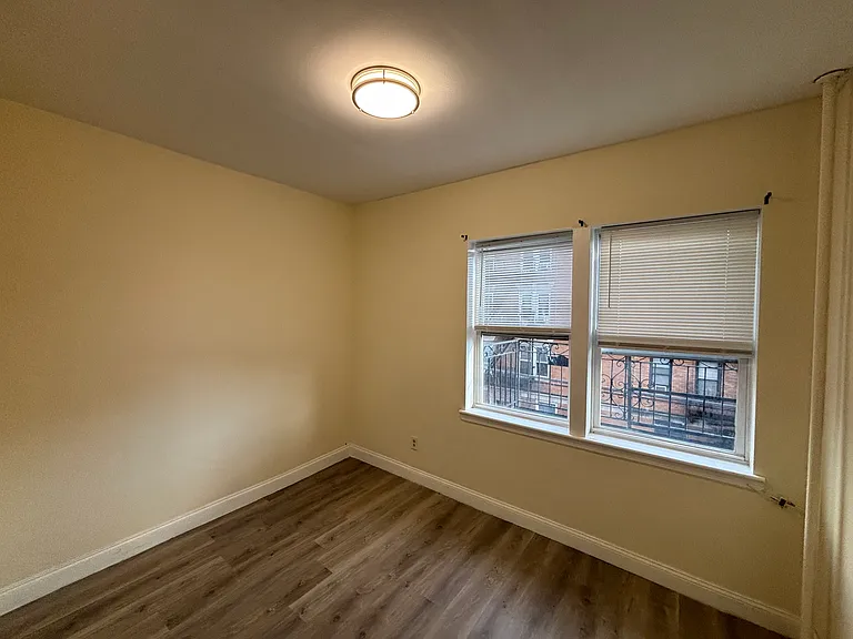 214 64th St #5 — Photo 4