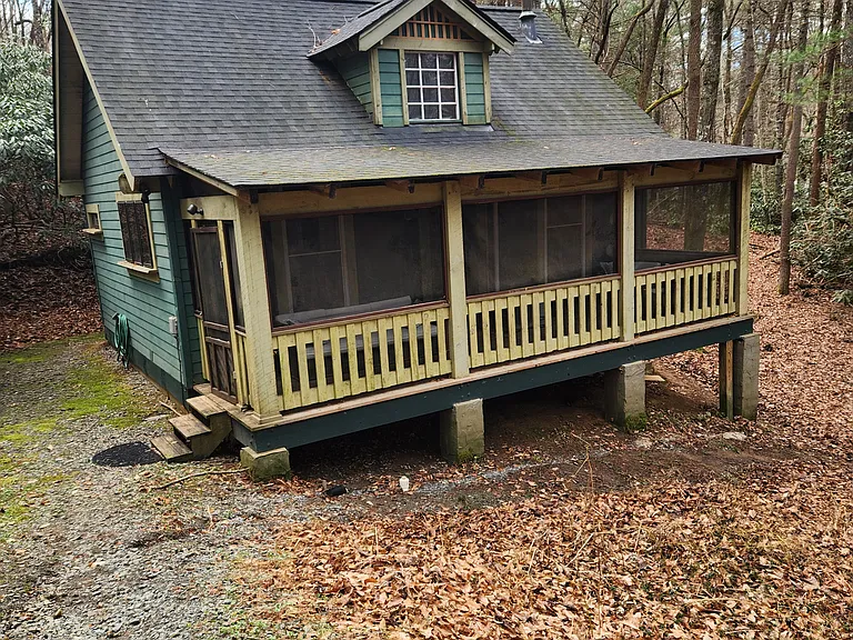 503 & 505 Fox Hollow Rd — Photo 1